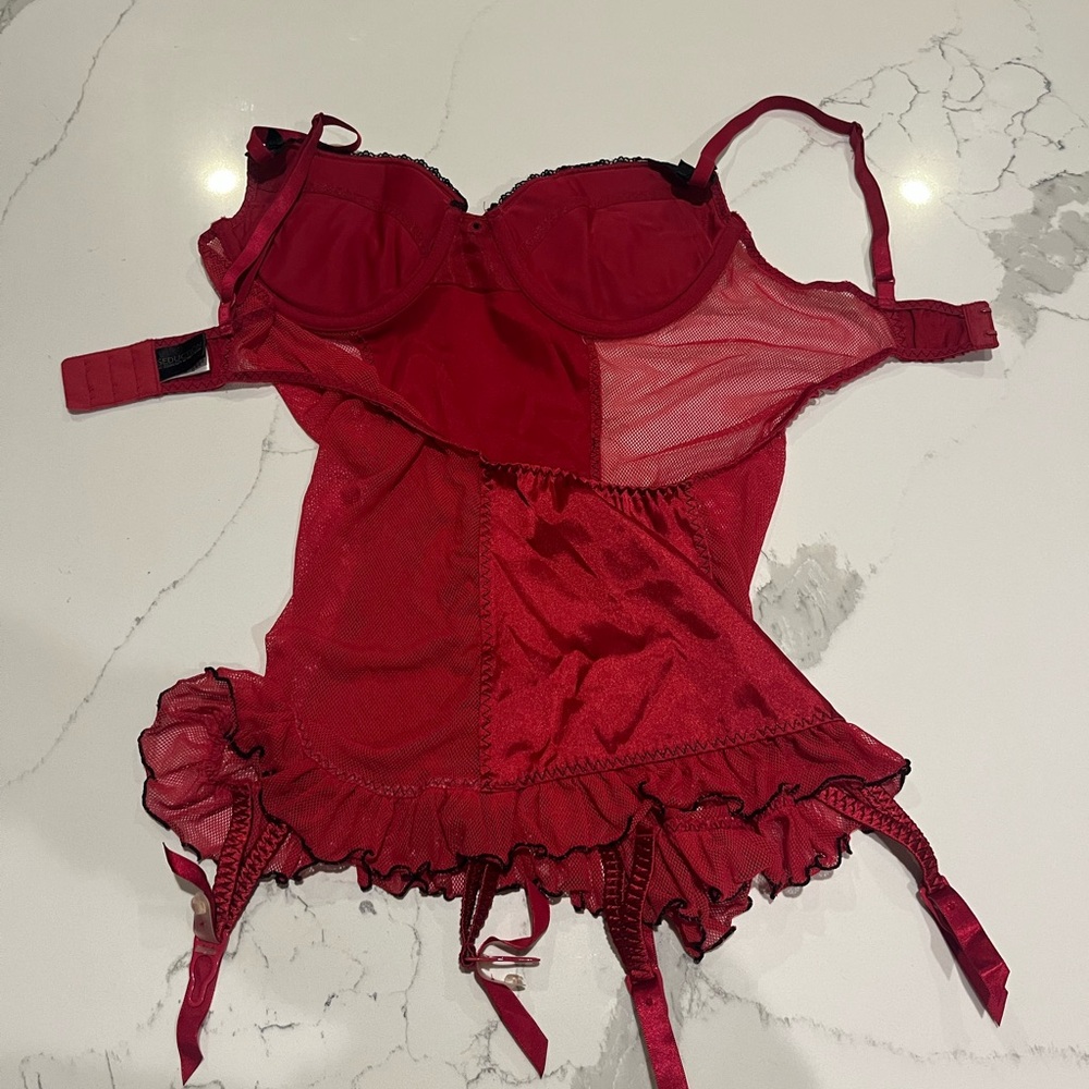 Frederick's of Hollywood Corset Garter Straps Size Small Elegant Red Sexy Sheer - Picture 11 of 14